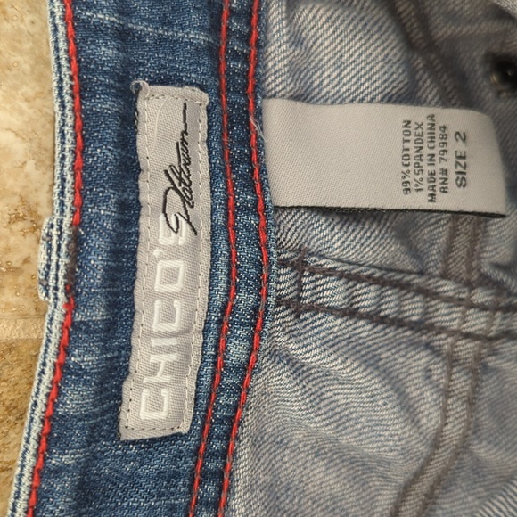 Chico's 2 Large Denim Capris Simple - Picture 4 of 8